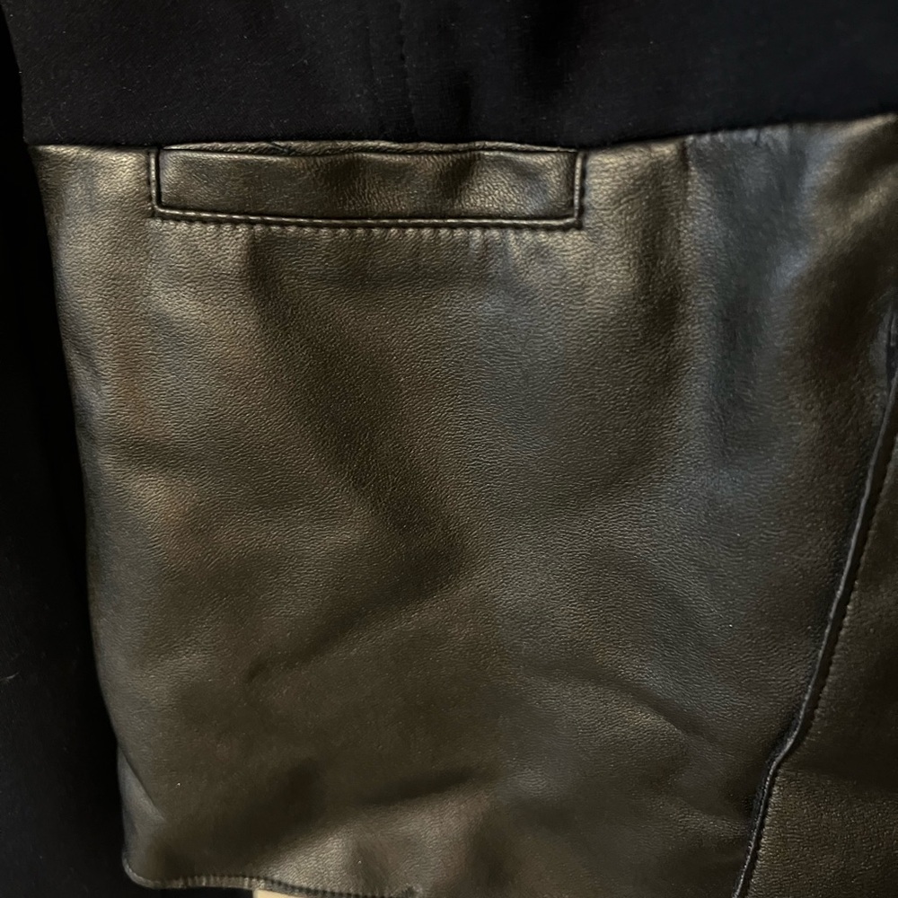 Bailey 44 Navy Black Vegan Leather Peplum Jacket Large - Picture 7 of 10